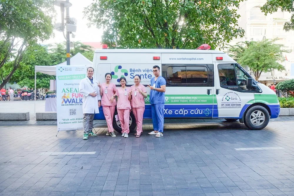 Bệnh viện Sante bảo trợ y tế chương trình đi bộ cùng lãnh sự quán Indo - 1 Bệnh viện Sante bảo trợ y tế chương trình đi bộ cùng lãnh sự quán Indo - 1